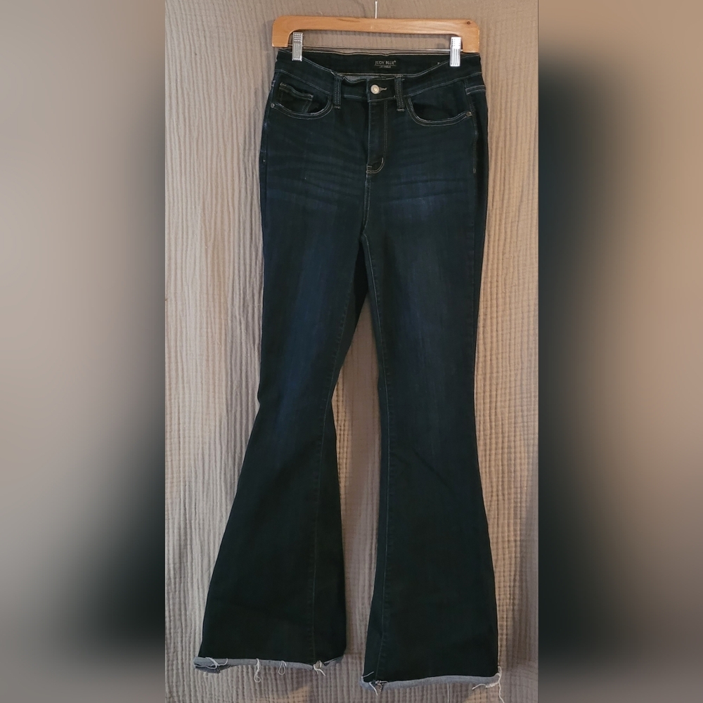 Judy Blue Lily High Rise Raw Hem Flare Dark Wash Jeans - Size 7/28 - Picture 4 of 15